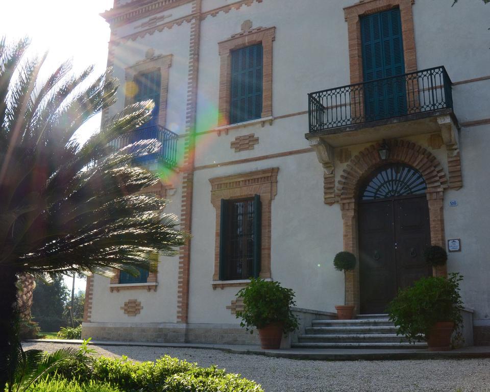 Villa Montanari Rosatiポルト・サン・ジョルジョ エクステリア 写真